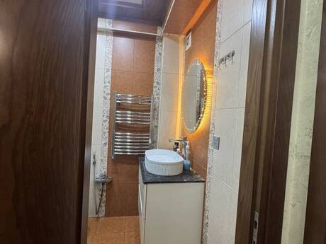 İnşaatçılarda 2 otaqlı yeni tikili mənzil kirayə verilir, 50 m², 650 AZN/ay, şəkil 5 / 8
