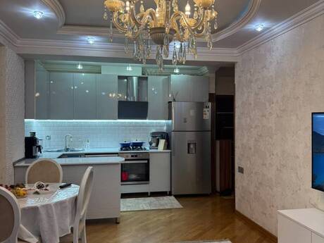 İnşaatçılarda 2 otaqlı yeni tikili mənzil kirayə verilir, 50 m², 650 AZN/ay, şəkil 3 / 8