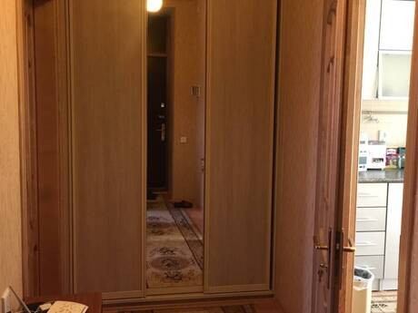 Bayılda 2 otaqlı köhnə tikili mənzil kirayə verilir, 72 m², 700 AZN/ay, şəkil 5 / 12