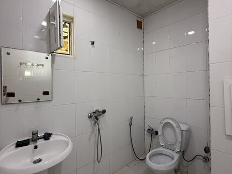 Сдаётся 1-комнатная квартира в старом фонде, Xalqlar Dostluğu, 45 м², 500 AZN/мес, фото 5 / 12