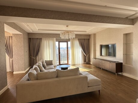 Nərimanovda 4 otaqlı yeni tikili mənzil kirayə verilir, 260 m², 5 300 AZN/ay, şəkil 2 / 12