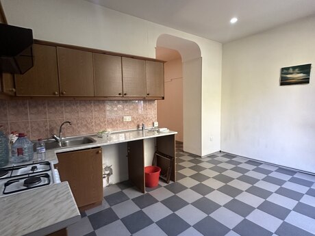 3 rooms · 95 m² · floor 2/5, Sahil