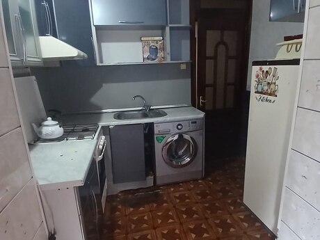 2-room old-build apartment for sale in 20 Yanvar, 50 m², 160 000 AZN, photo 5 / 7