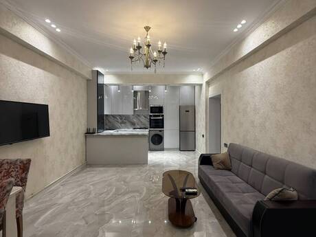 2-room old-build apartment for sale in Əhmədli, 68 m², 217 000 AZN, photo 3 / 12