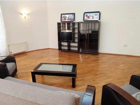 Продаётся 4-комнатная квартира в новостройке, Nizami, 220 м², 480 000 AZN, фото 2 / 11