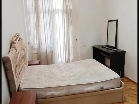 Продаётся 4-комнатная квартира в новостройке, Nizami, 220 м², 480 000 AZN, фото 5 / 11