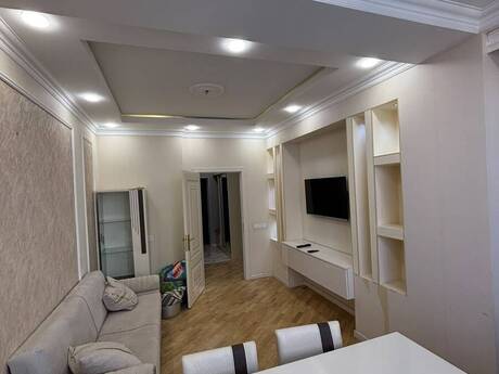 3-room new-build apartment for rent in Nəriman Nərimanov, 100 m², 950 AZN/mo, photo 3 / 8