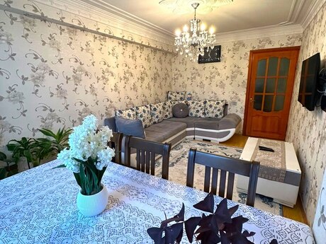 Əhmədlidə 2 otaqlı köhnə tikili mənzil satılır, 40 m², 90 000 AZN, şəkil 5 / 12