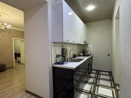 Nizamidə 4 otaqlı köhnə tikili mənzil satılır, 138 m², 420 000 AZN, şəkil 5 / 12