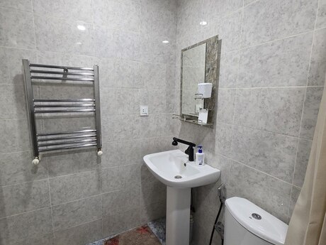 MİDA Hövsan kompleksində 2 otaqlı yeni tikili mənzil kirayə verilir, 56 m², 500 AZN/ay, şəkil 3 / 12