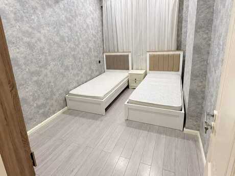 20 Yanvarda 3 otaqlı yeni tikili mənzil kirayə verilir, 120 m², 1 100 AZN/ay, şəkil 3 / 9