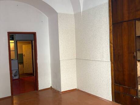 Sahildə 4 otaqlı köhnə tikili mənzil satılır, 100 m², 420 000 AZN, şəkil 3 / 12