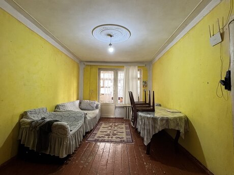 Elan №6536656 - Bakı, İnşaatçılar m., 3 otaqlı, 80 m², 4/5 mərtəbə