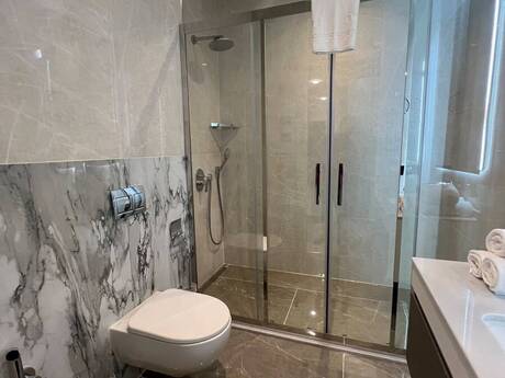 3-room new-build apartment for rent in Sea Breeze, 160 m², 1 300 AZN/mo, photo 5 / 12