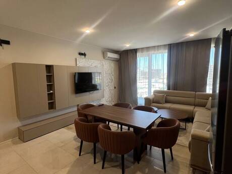 3-room new-build apartment for rent in Sea Breeze, 160 m², 1 300 AZN/mo, photo 2 / 12