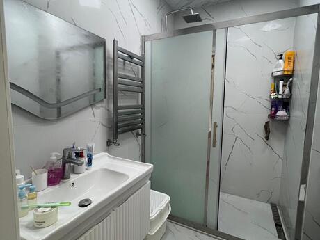 Nəriman Nərimanovda 2 otaqlı yeni tikili mənzil kirayə verilir, 70 m², 250 AZN/ay, şəkil 4 / 4