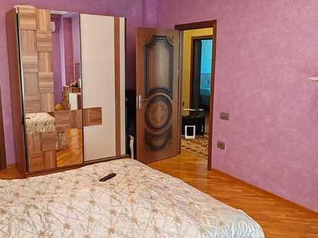 Bakıxanovda 3 otaqlı yeni tikili mənzil satılır, 100 m², 300 000 AZN, şəkil 2 / 12