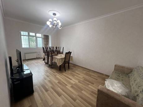 Gənclikdə 3 otaqlı köhnə tikili mənzil satılır, 80 m², 229 000 AZN, şəkil 4 / 12