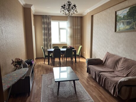 2 otaq · 95 m² · 7/11 mərtəbə, Bakıxanov