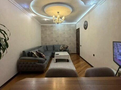 Xalqlar Dostluğunda 3 otaqlı köhnə tikili mənzil satılır, 85 m², 230 000 AZN, şəkil 2 / 7