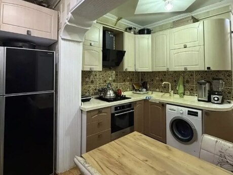 Xalqlar Dostluğunda 3 otaqlı köhnə tikili mənzil satılır, 85 m², 230 000 AZN, şəkil 3 / 7