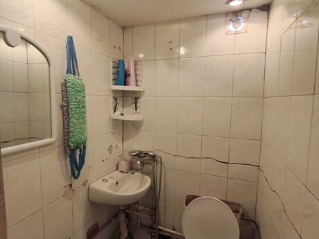 1-room old-build apartment for rent in Elmlər Akademiyası, 30 m², 550 AZN/mo, photo 5 / 5