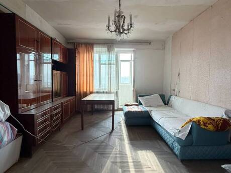 3-room old-build apartment for sale in Nəriman Nərimanov, 90 m², 235 000 AZN, photo 2 / 12