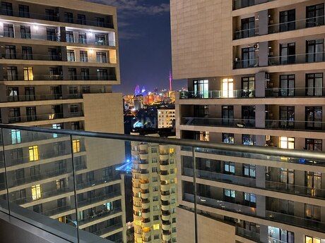 Grand Hayat kompleksində 2 otaqlı yeni tikili mənzil kirayə verilir, 65 m², 950 AZN/ay, şəkil 3 / 8