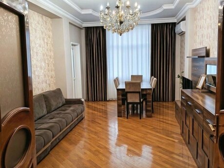 3 otaqlı mənzil, 139 m², Əhmədli, 320 000 AZN