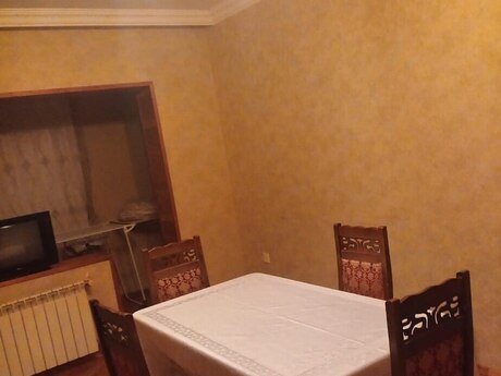 Əhmədlidə 3 otaqlı köhnə tikili mənzil satılır, 85 m², 163 000 AZN, şəkil 4 / 12