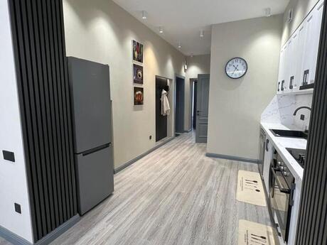 Sahildə 3 otaqlı köhnə tikili mənzil kirayə verilir, 80 m², 1 500 AZN/ay, şəkil 4 / 11