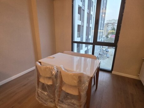 3-room new-build apartment for rent in Sky Home residence, 80 m², 990 AZN/mo, photo 2 / 12