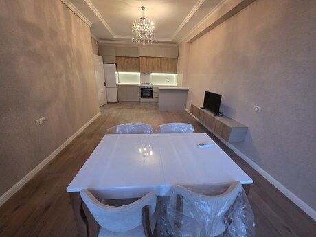 3-room new-build apartment for rent in Sky Home residence, 80 m², 990 AZN/mo, photo 3 / 12