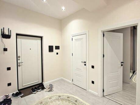 Qara Qarayevdə 2 otaqlı yeni tikili mənzil kirayə verilir, 80 m², 850 AZN/ay, şəkil 4 / 11