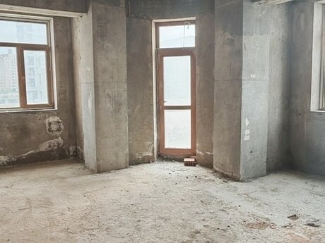 Продаётся 3-комнатная квартира в новостройке, ЖК Lake City, 90 м², 215 000 AZN, фото 2 / 12