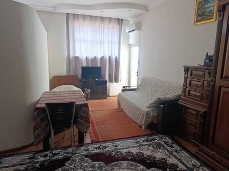 1-комнатная квартира, 60 м², Qara Qarayev, 480 AZN