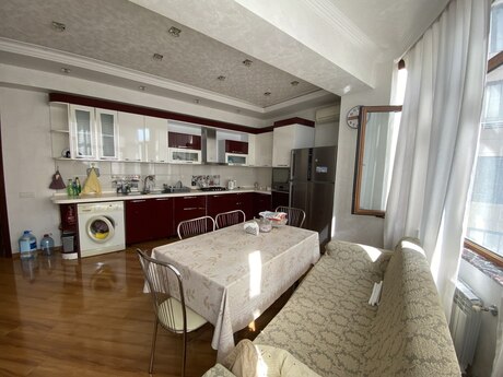 Продаётся 2-комнатная квартира в новостройке, 8 Noyabr, 114 м², 360 000 AZN, фото 5 / 12