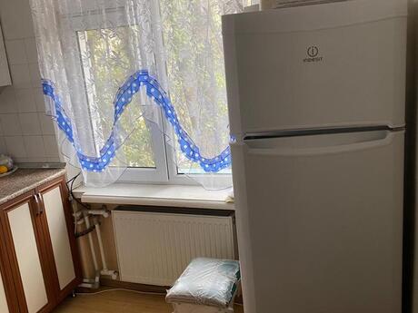 Bakıxanovda 1 otaqlı köhnə tikili mənzil satılır, 35 m², 107 000 AZN, şəkil 3 / 12