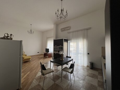 Nəsimidə 2 otaqlı yeni tikili mənzil kirayə verilir, 100 m², 900 AZN/ay, şəkil 2 / 7