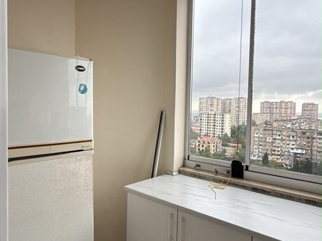 Azadlıq Prospektidə 2 otaqlı yeni tikili mənzil kirayə verilir, 65 m², 750 AZN/ay, şəkil 3 / 8