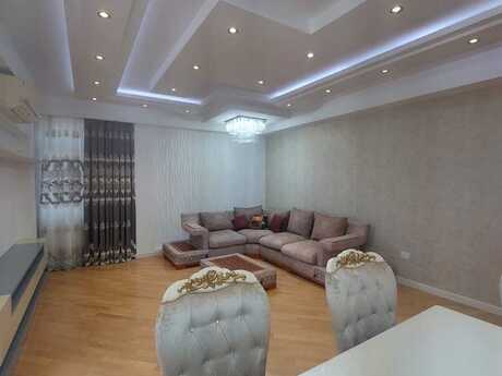 2 otaq · 85 m² · 15/18 mərtəbə, Memar Əcəmi
