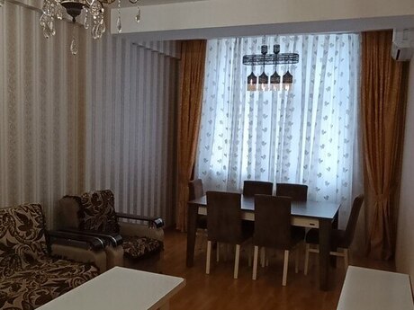 2 otaq · 75 m² · 14/18 mərtəbə, İnşaatçılar