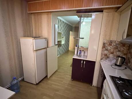 2-room old-build apartment for rent in Xalqlar Dostluğu, 45 m², 550 AZN/mo, photo 3 / 8
