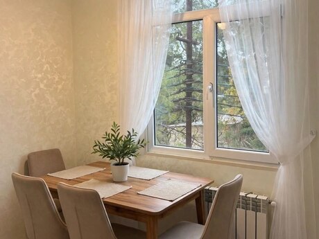 Ağ şəhərdə 3 otaqlı köhnə tikili mənzil kirayə verilir, 60 m², 650 AZN/ay, şəkil 4 / 12