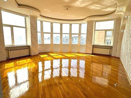 Elan №6537262 - Bakı, Elmlər Akademiyası m., 3 otaqlı, 150 m², 4/18 mərtəbə