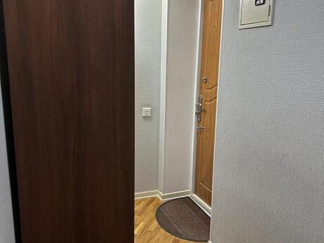 2-room old-build apartment for sale in Elmlər Akademiyası, 50 m², 235 000 AZN, photo 5 / 12