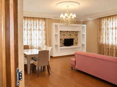 Сдаётся 3-комнатная квартира в новостройке, Elmlər Akademiyası, 150 м², 1 200 AZN/мес, фото 5 / 12