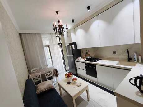 Elan №6537291 - Bakı, Nəriman Nərimanov m., 2 otaqlı, 160 m², 7/17 mərtəbə