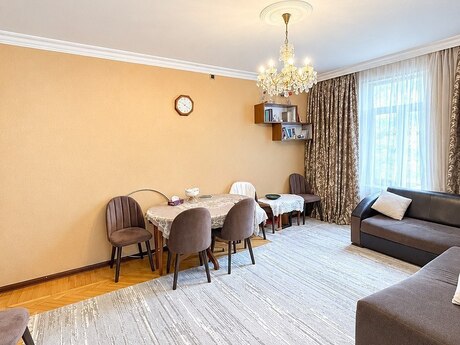 3-room old-build apartment for sale in Elmlər Akademiyası, 65 m², 259 000 AZN, photo 4 / 12