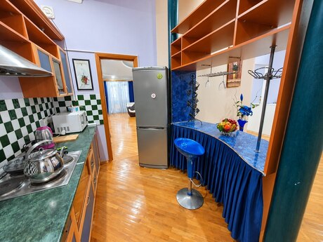 Сдаётся 2-комнатная квартира в новостройке, Nizami, 120 м², 1 000 AZN/мес, фото 3 / 8